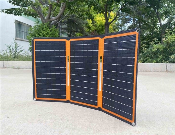 30 W prenosné flexibilné solárne panely